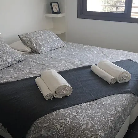 Jacaranda Apartment *